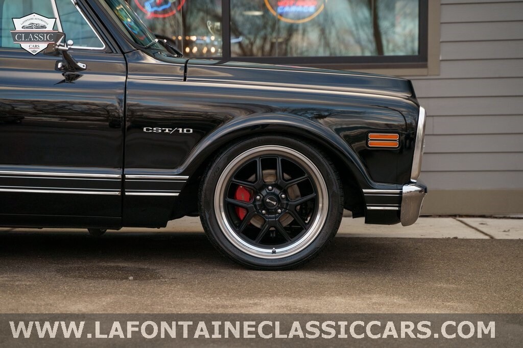 Chevrolet-C-10-1971-SWB-16