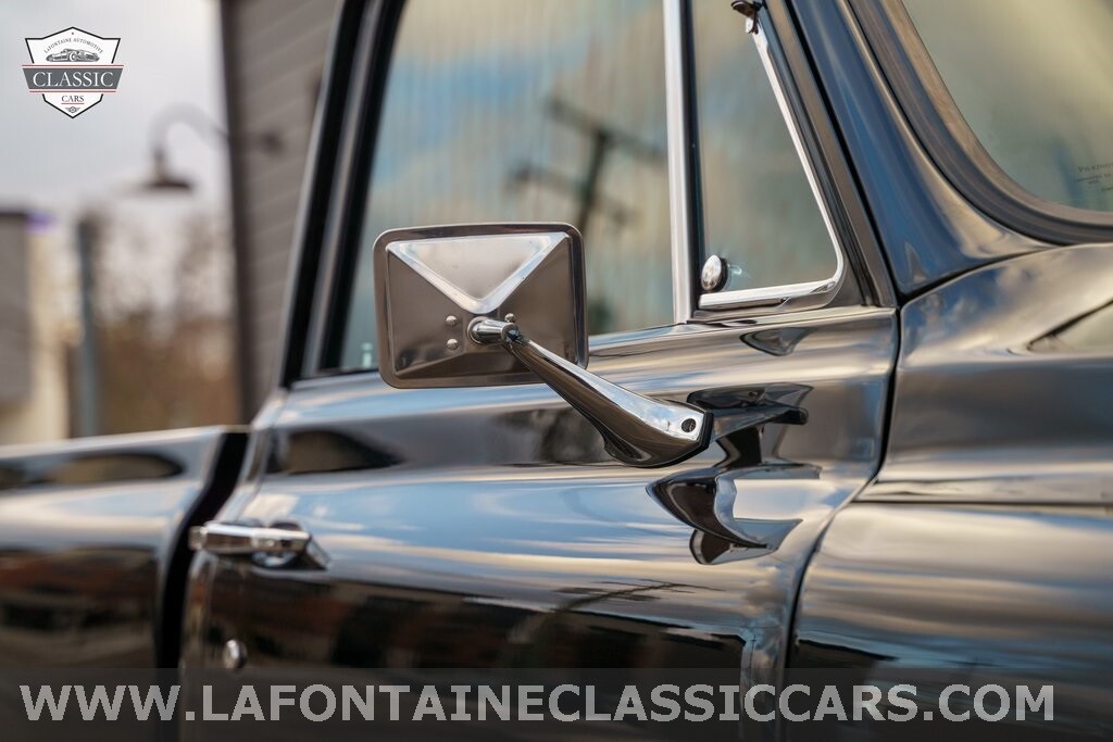 Chevrolet-C-10-1971-SWB-21