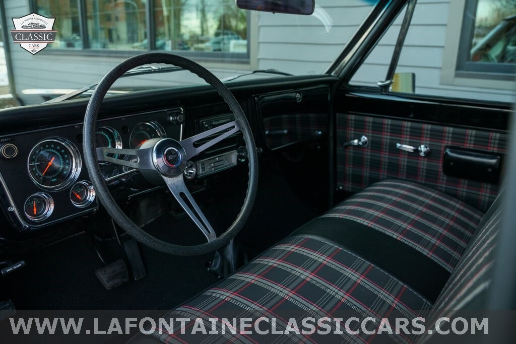 Chevrolet-C-10-1971-SWB-4