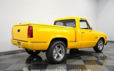 Chevrolet-C-10-1972-Pickup-Truck-11