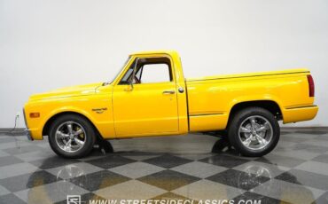 Chevrolet-C-10-1972-Pickup-Truck-2