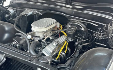 Chevrolet-C-10-1972-Pickup-Truck-2