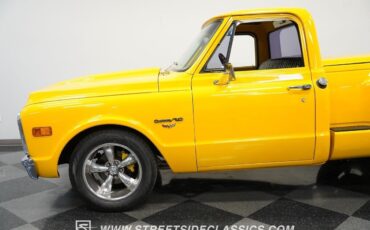 Chevrolet-C-10-1972-Pickup-Truck-21