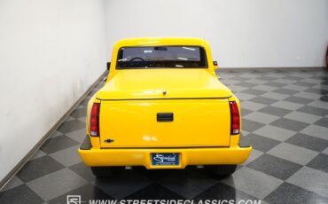Chevrolet-C-10-1972-Pickup-Truck-25