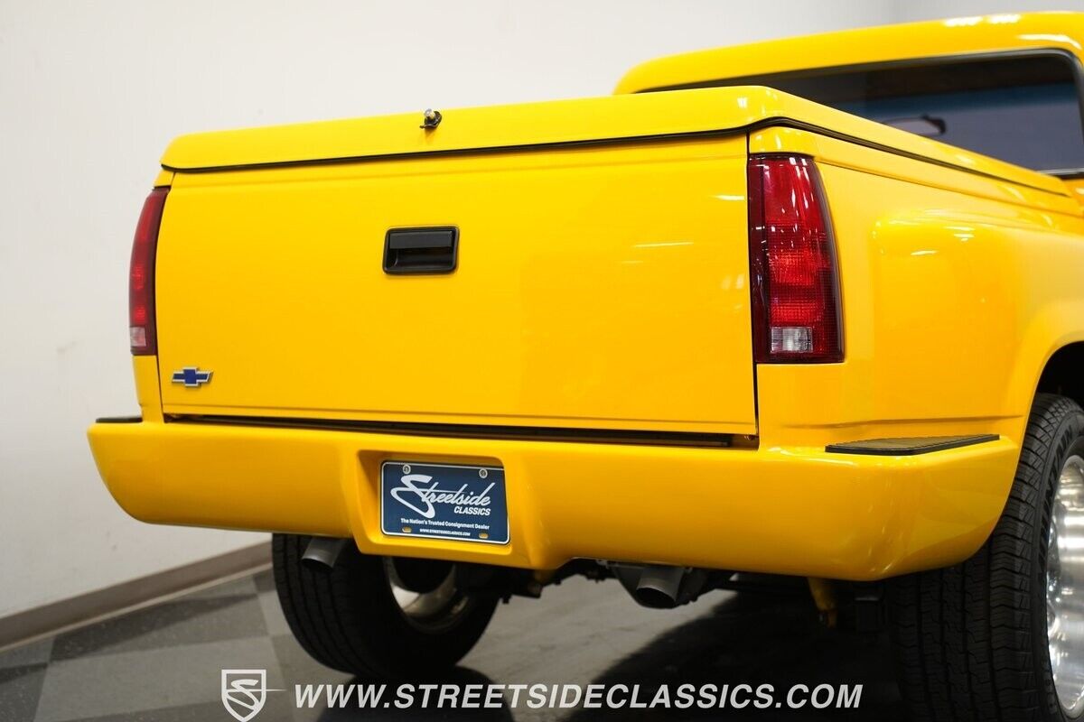 Chevrolet-C-10-1972-Pickup-Truck-26