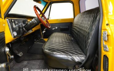 Chevrolet-C-10-1972-Pickup-Truck-4