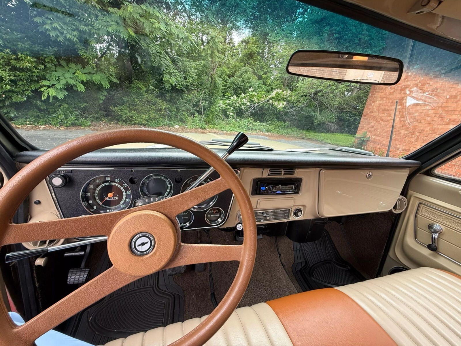 Chevrolet-C-10-1972-Standard-Cab-Pickup-14