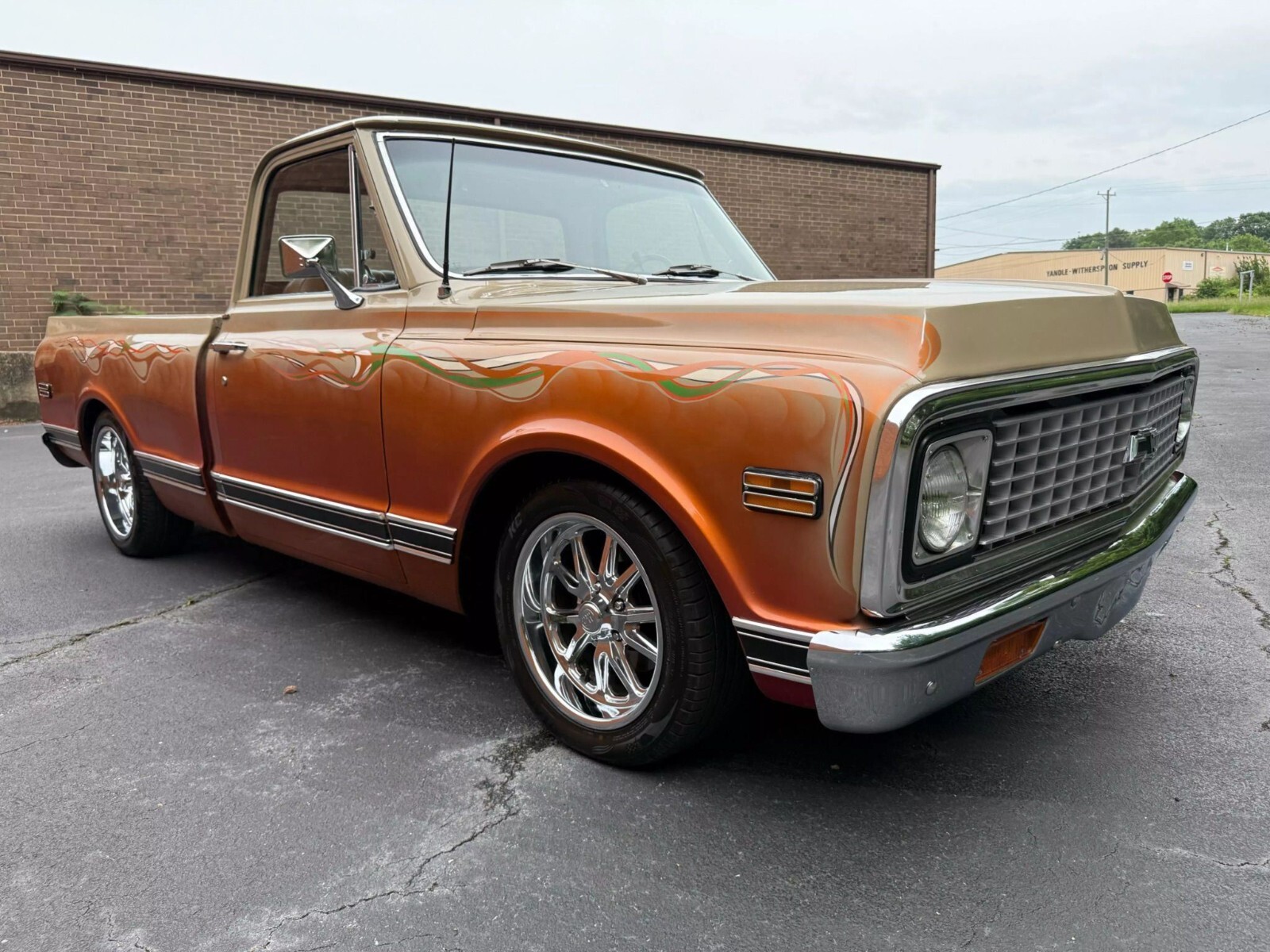 Chevrolet-C-10-1972-Standard-Cab-Pickup-2