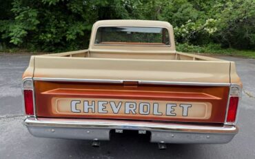 Chevrolet-C-10-1972-Standard-Cab-Pickup-7