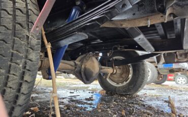 Chevrolet-C-10-1978-15