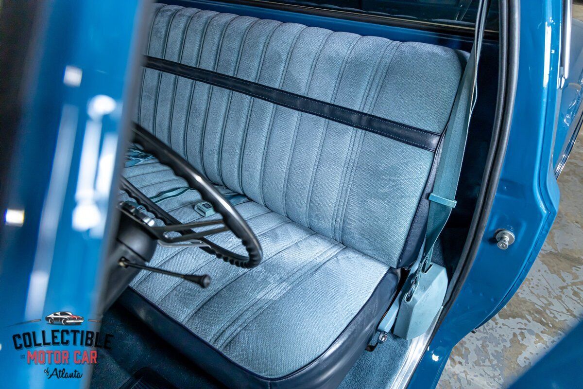 Chevrolet-C-10-1979-Pickup-Truck-3