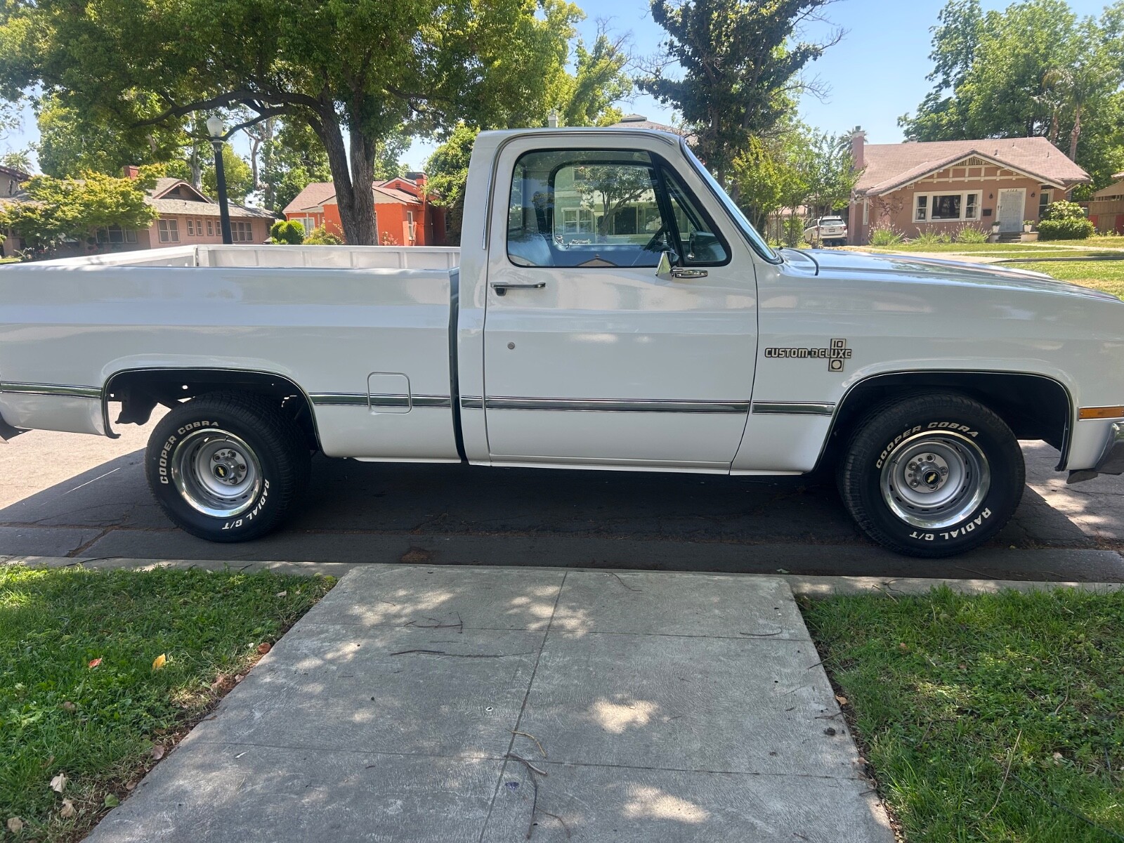 Chevrolet-C-10-1981-Standard-Cab-Pickup-10