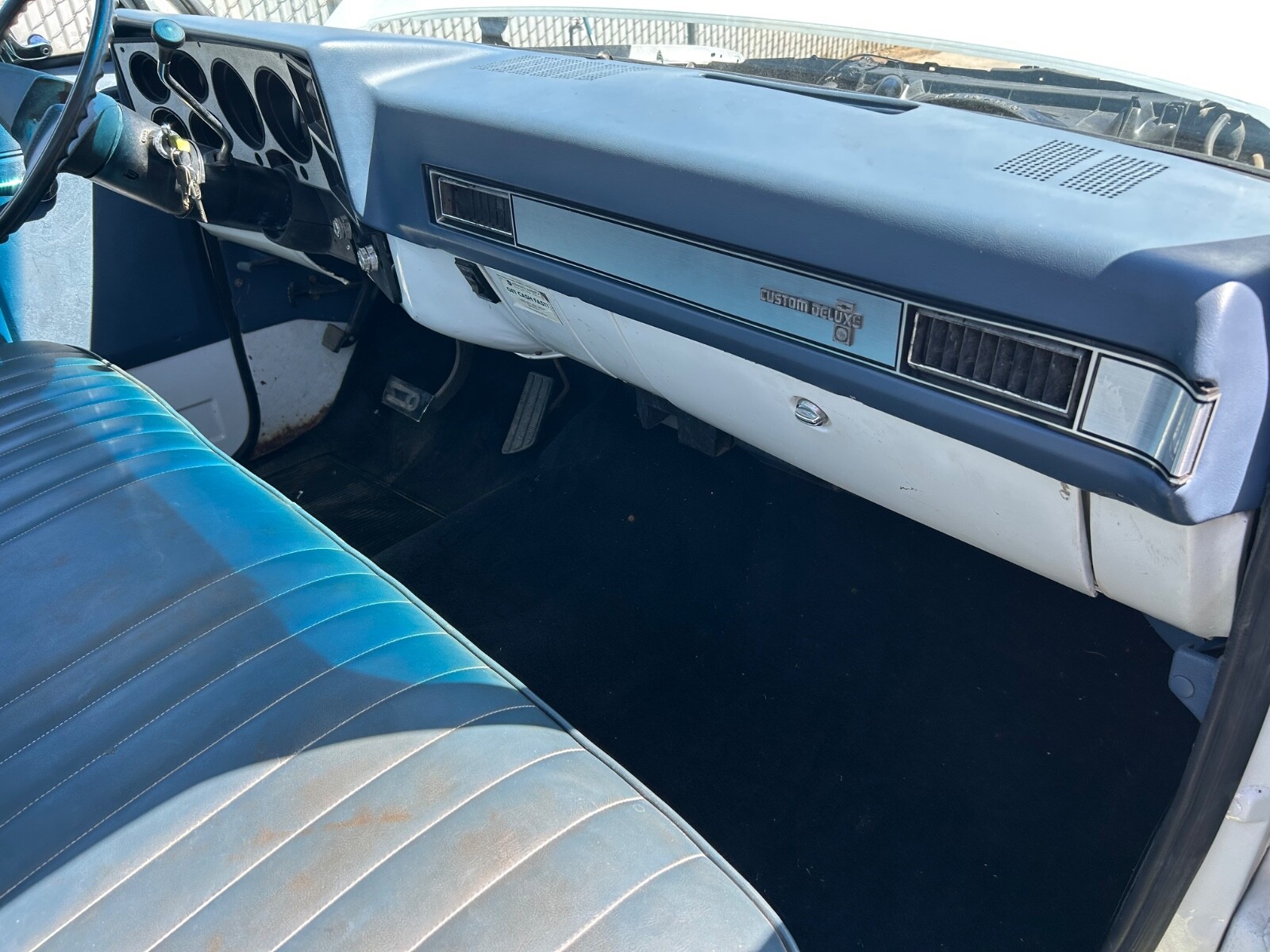 Chevrolet-C-10-1981-Standard-Cab-Pickup-18