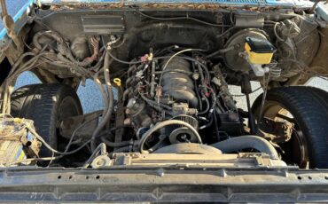 Chevrolet-C-10-1983-blue-6