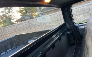 Chevrolet-C-10-1984-Standard-Cab-Pickup-14