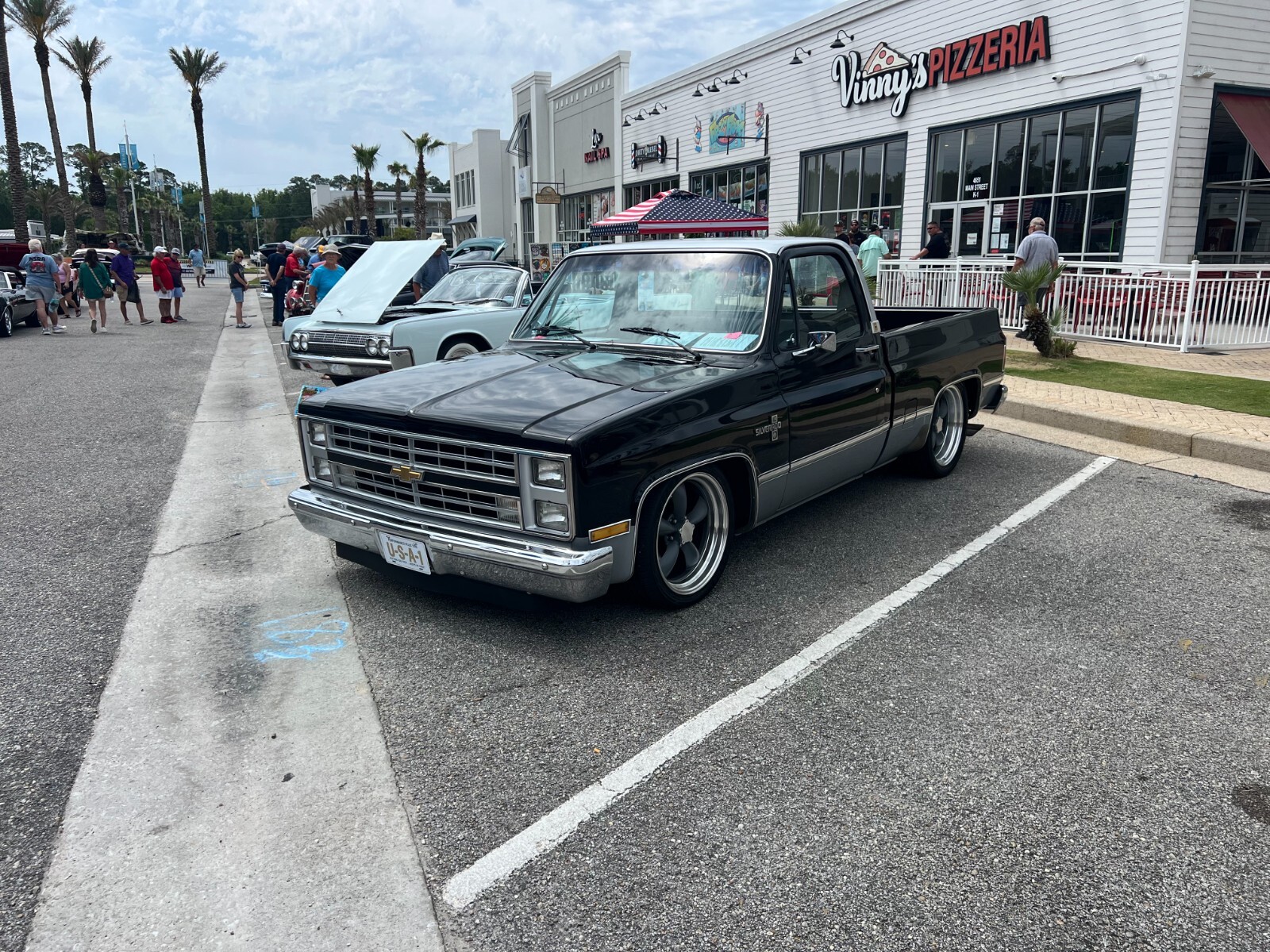 Chevrolet-C-10-1984-Standard-Cab-Pickup-19
