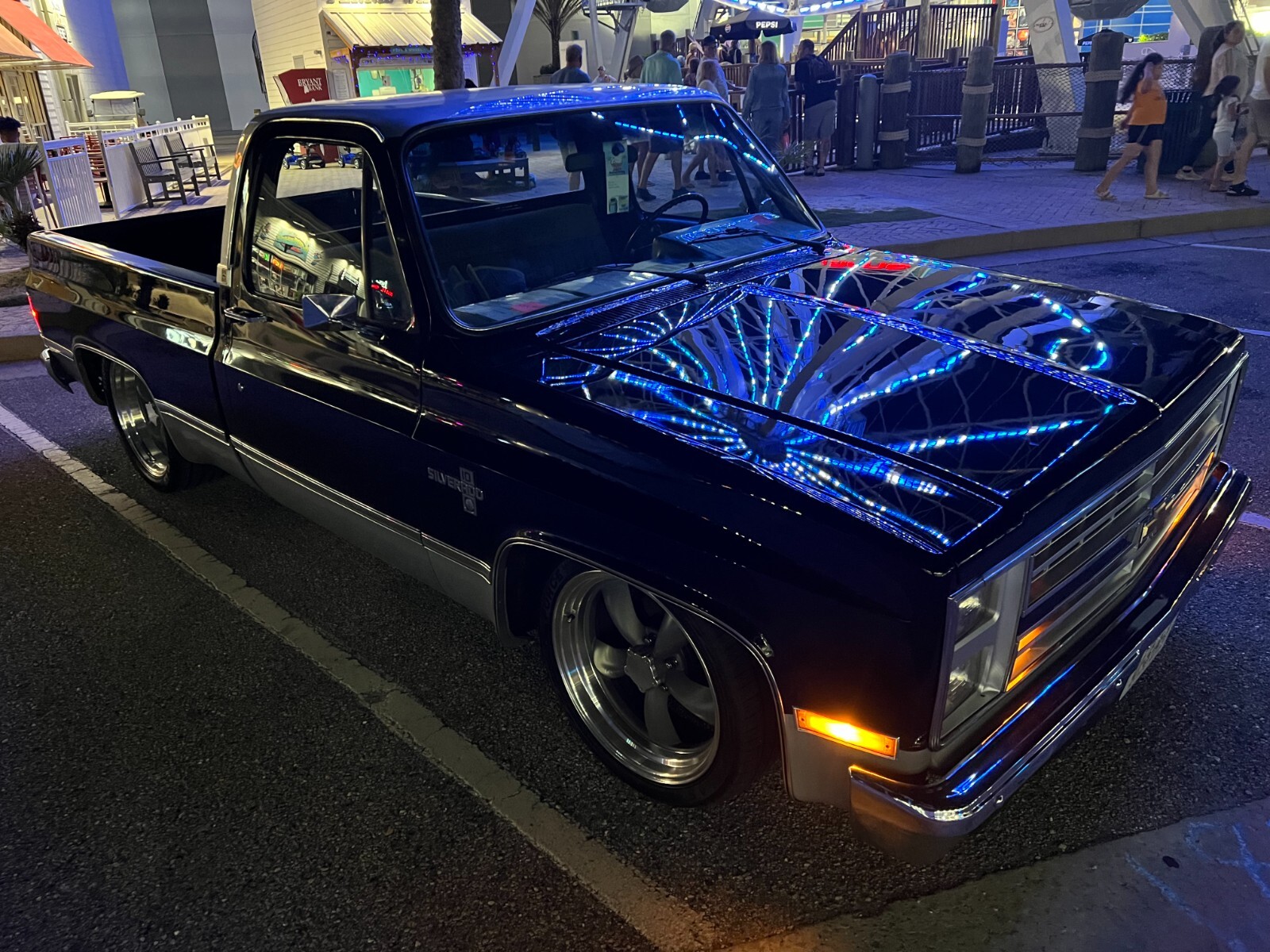 Chevrolet-C-10-1984-Standard-Cab-Pickup-23