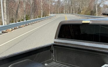 Chevrolet-C-10-1986-Pickup-Truck-11