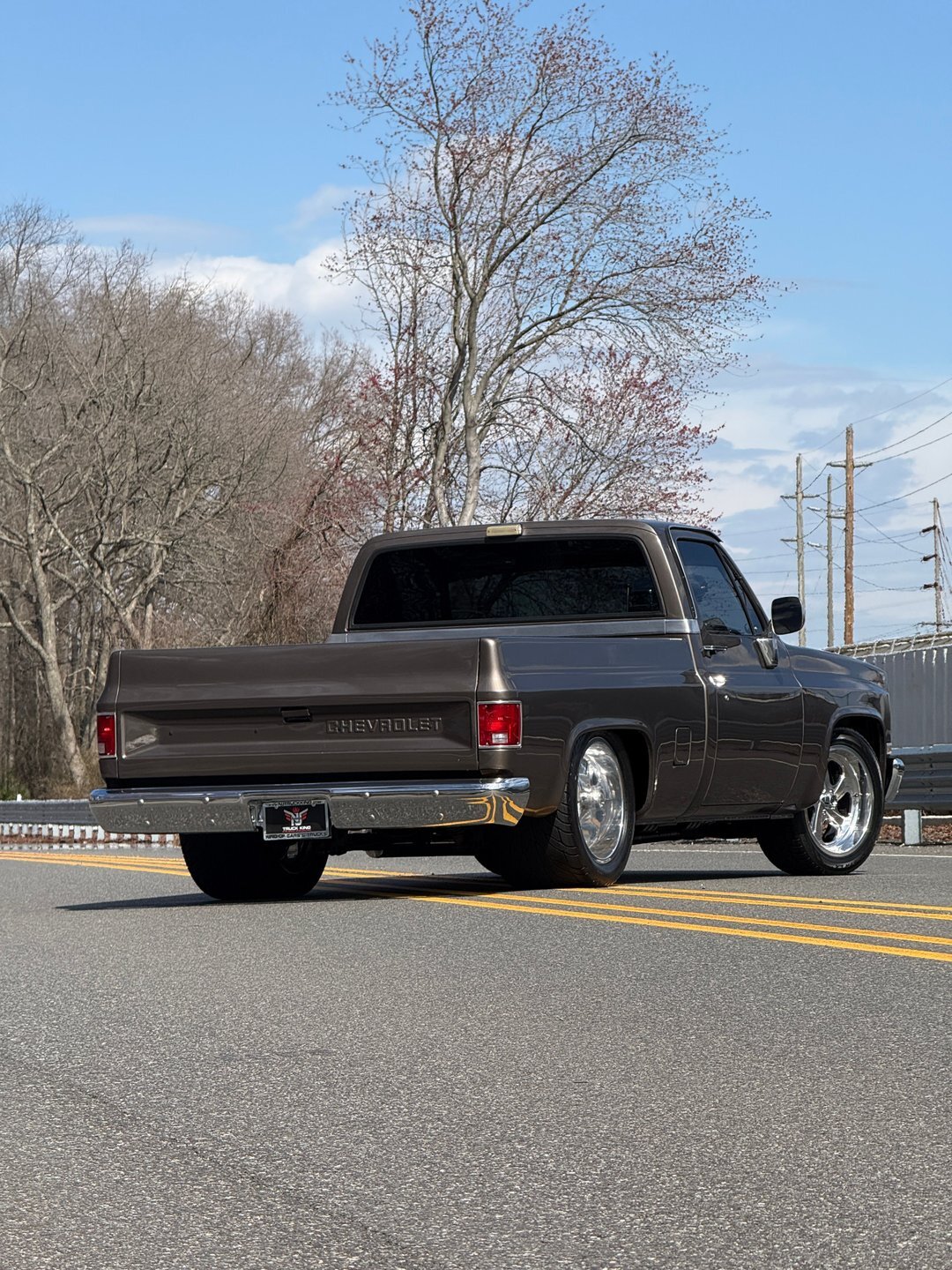 Chevrolet-C-10-1986-Pickup-Truck-3