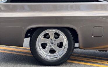 Chevrolet-C-10-1986-Pickup-Truck-33