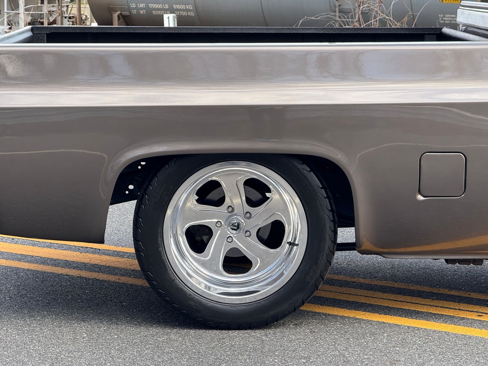 Chevrolet-C-10-1986-Pickup-Truck-33