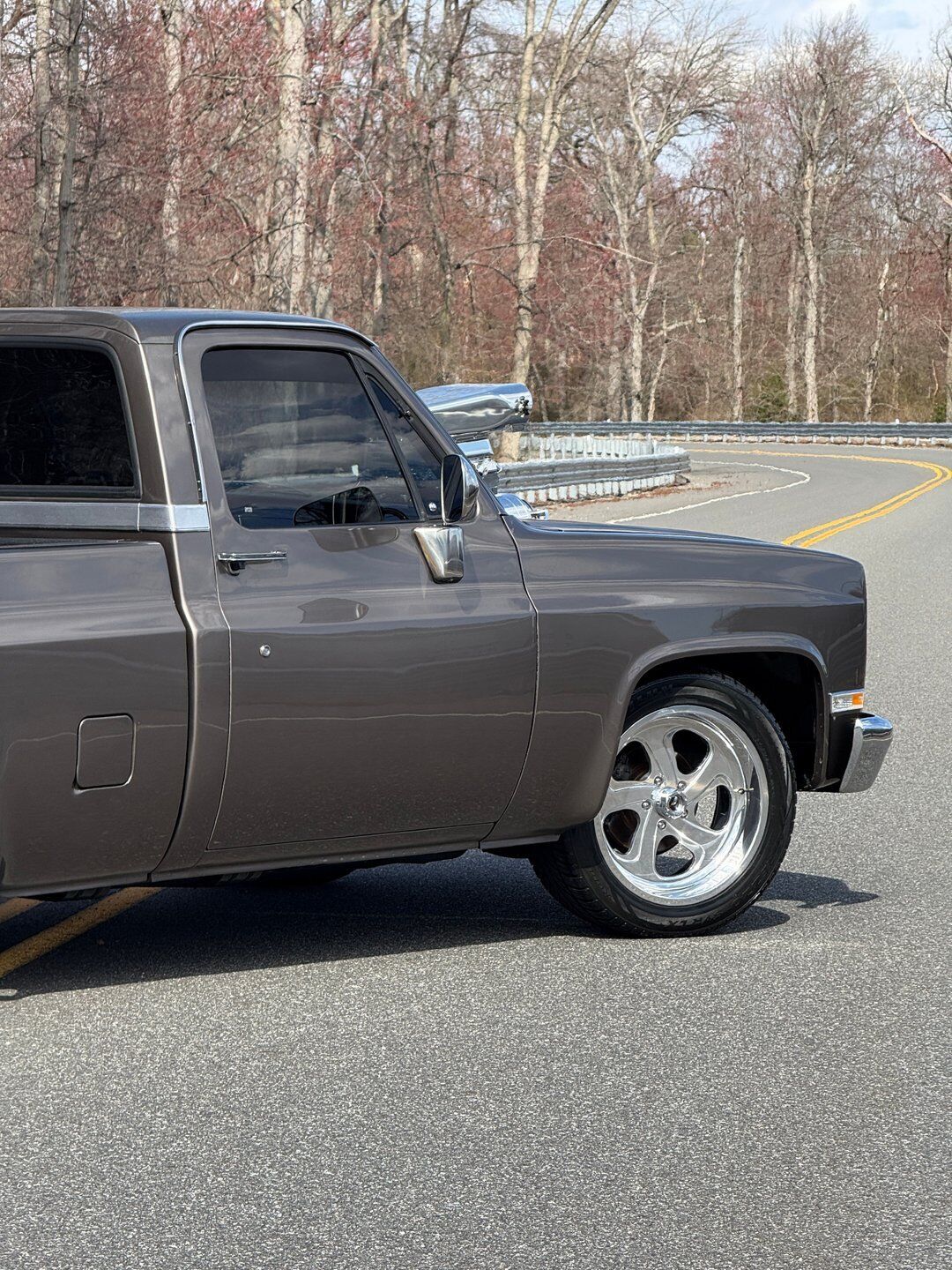 Chevrolet-C-10-1986-Pickup-Truck-8