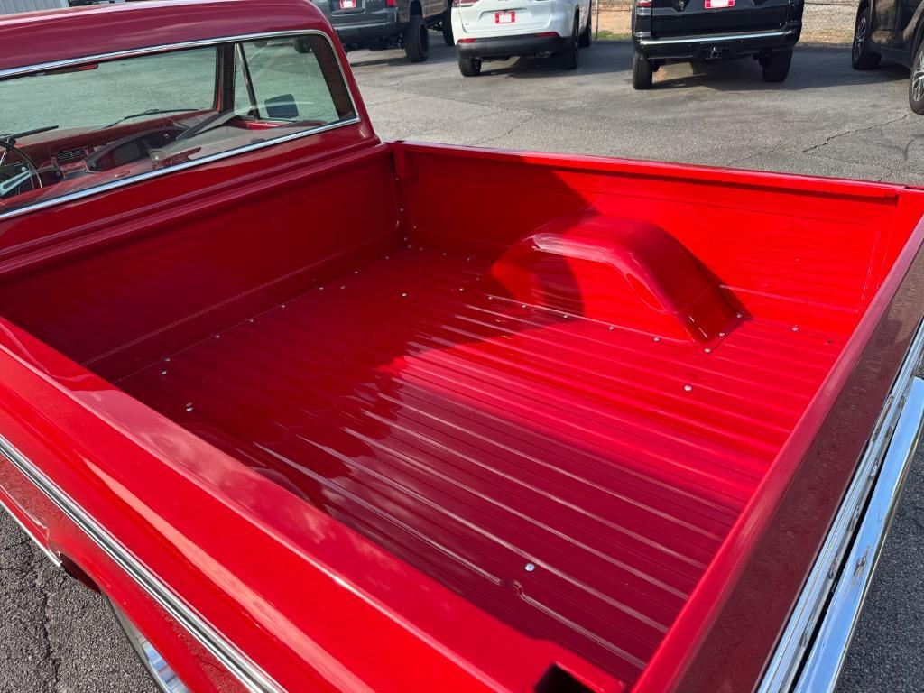 Chevrolet-C-10-Cheyenne-454-Big-block-1969-21