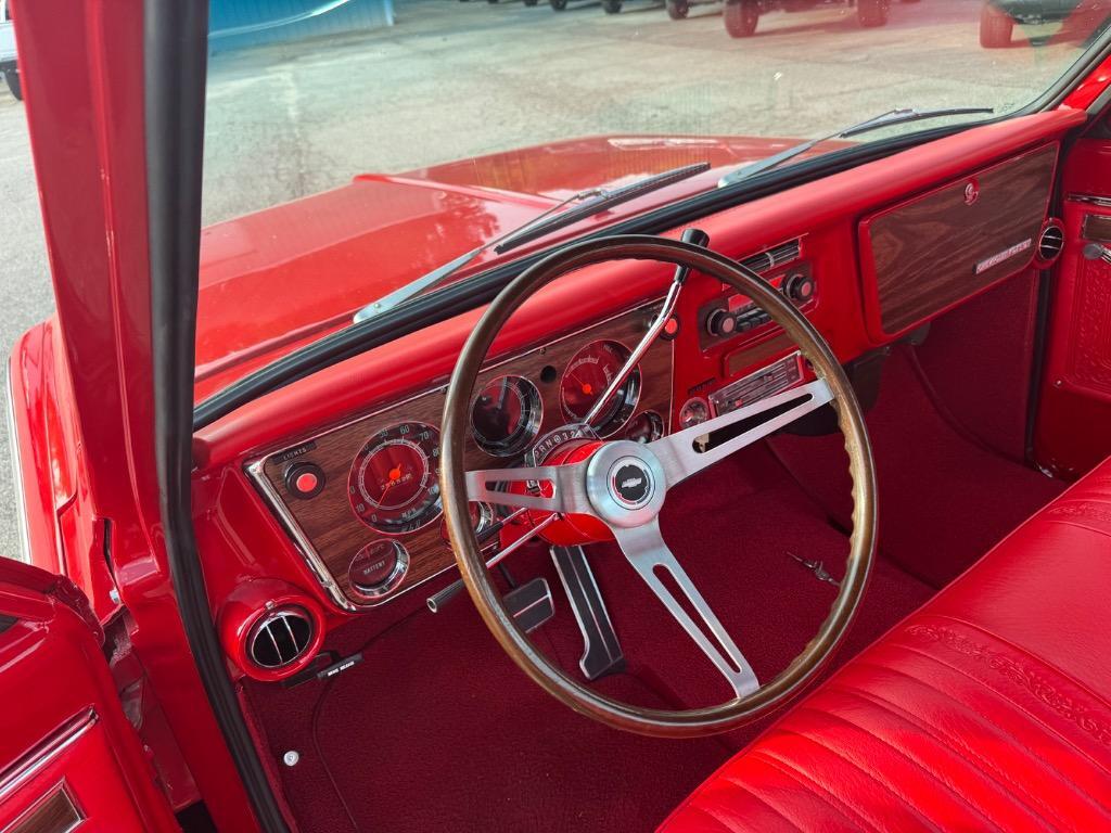 Chevrolet-C-10-Cheyenne-454-Big-block-1969-33