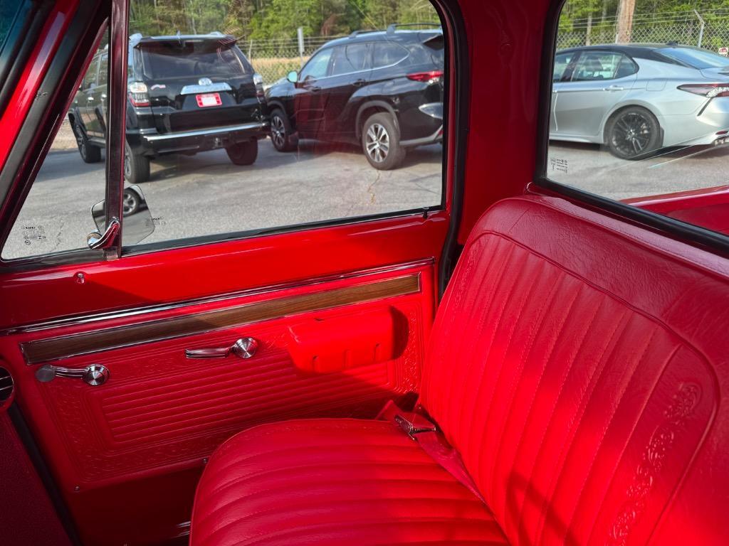 Chevrolet-C-10-Cheyenne-454-Big-block-1969-36