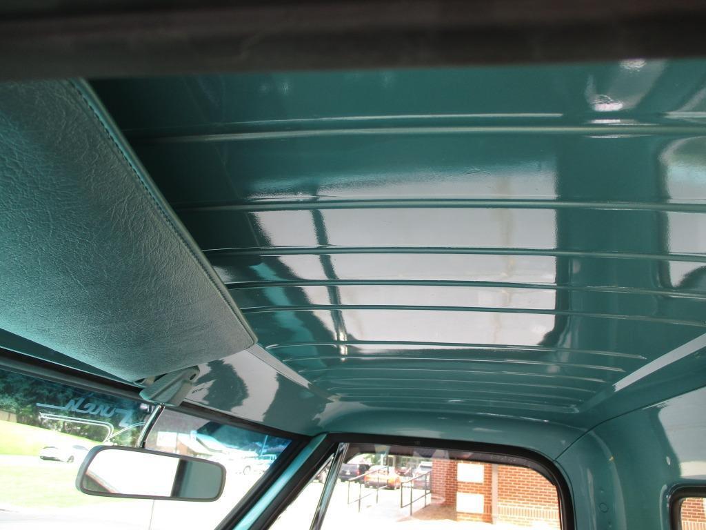 Chevrolet-C-10-LS-Twin-Turbo-Resto-Mod-1967-21