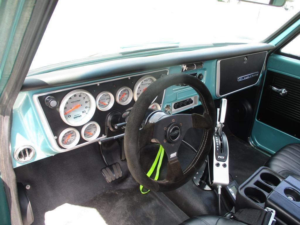 Chevrolet-C-10-LS-Twin-Turbo-Resto-Mod-1967-22