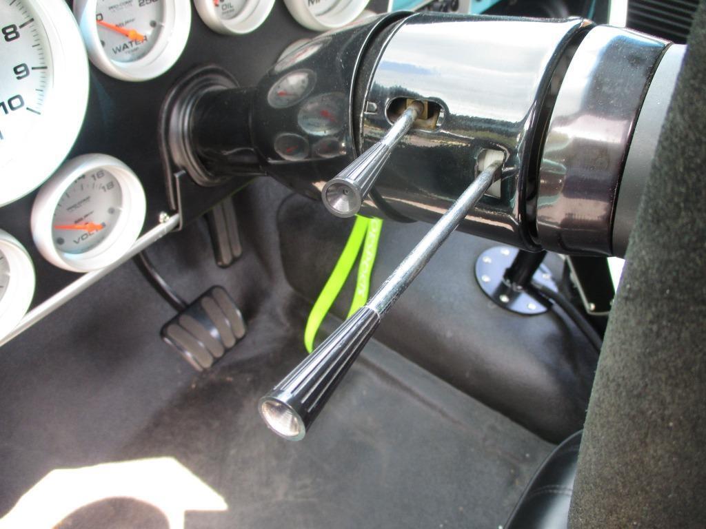 Chevrolet-C-10-LS-Twin-Turbo-Resto-Mod-1967-23