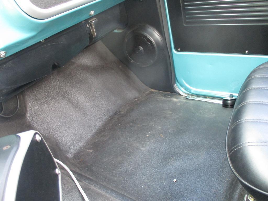 Chevrolet-C-10-LS-Twin-Turbo-Resto-Mod-1967-38