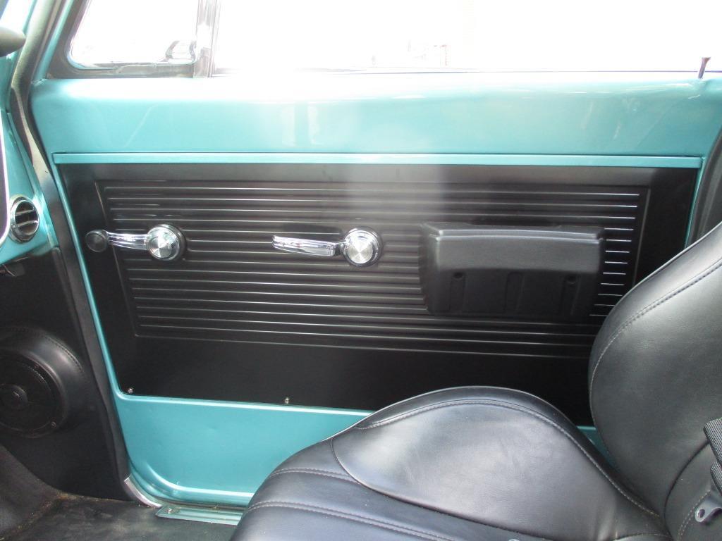 Chevrolet-C-10-LS-Twin-Turbo-Resto-Mod-1967-39