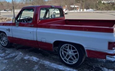 Chevrolet-C-10-silverado-truck-1986-red-1