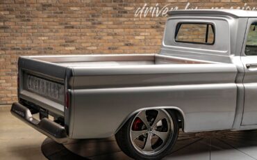Chevrolet-C10-1966-Pickup-Truck-10