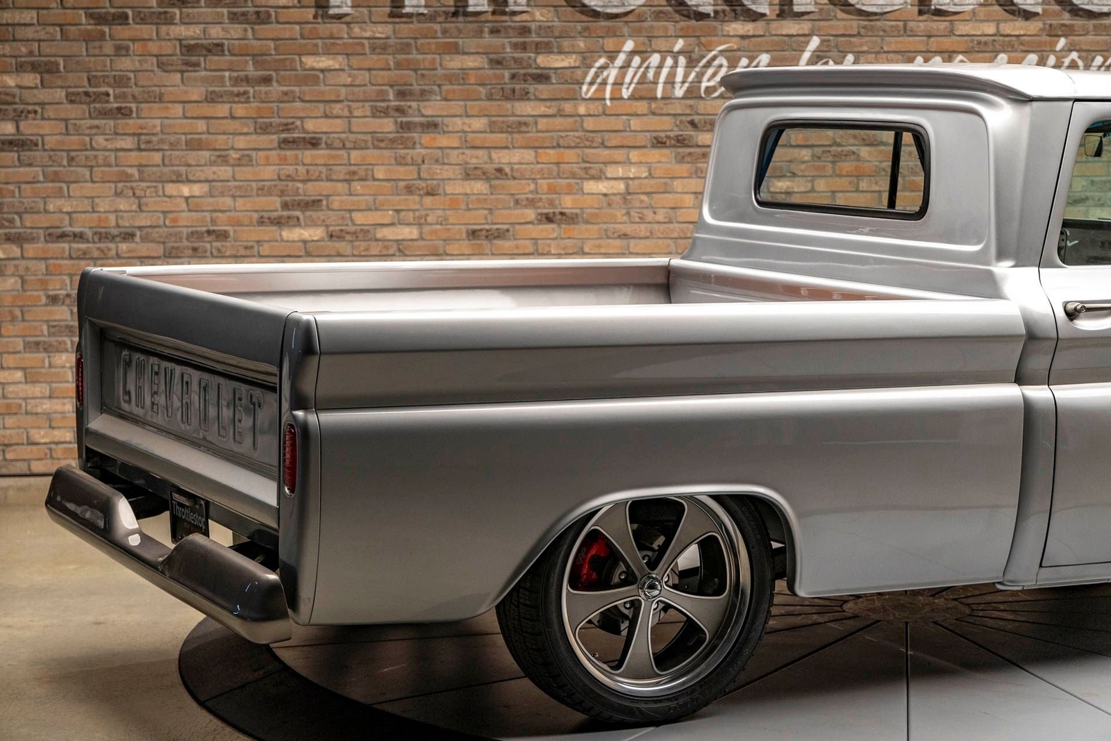 Chevrolet-C10-1966-Pickup-Truck-10