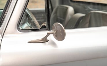 Chevrolet-C10-1966-Pickup-Truck-22