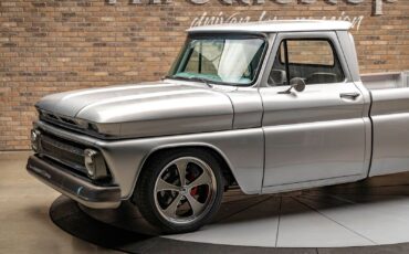 Chevrolet-C10-1966-Pickup-Truck-8