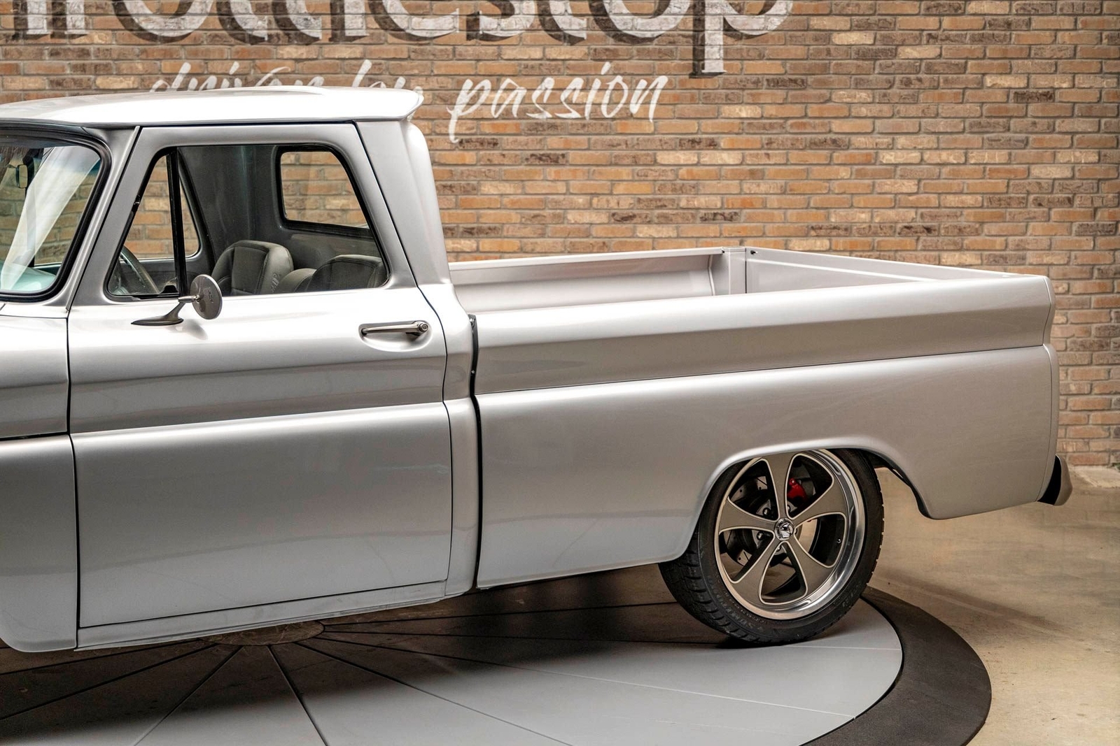 Chevrolet-C10-1966-Pickup-Truck-9