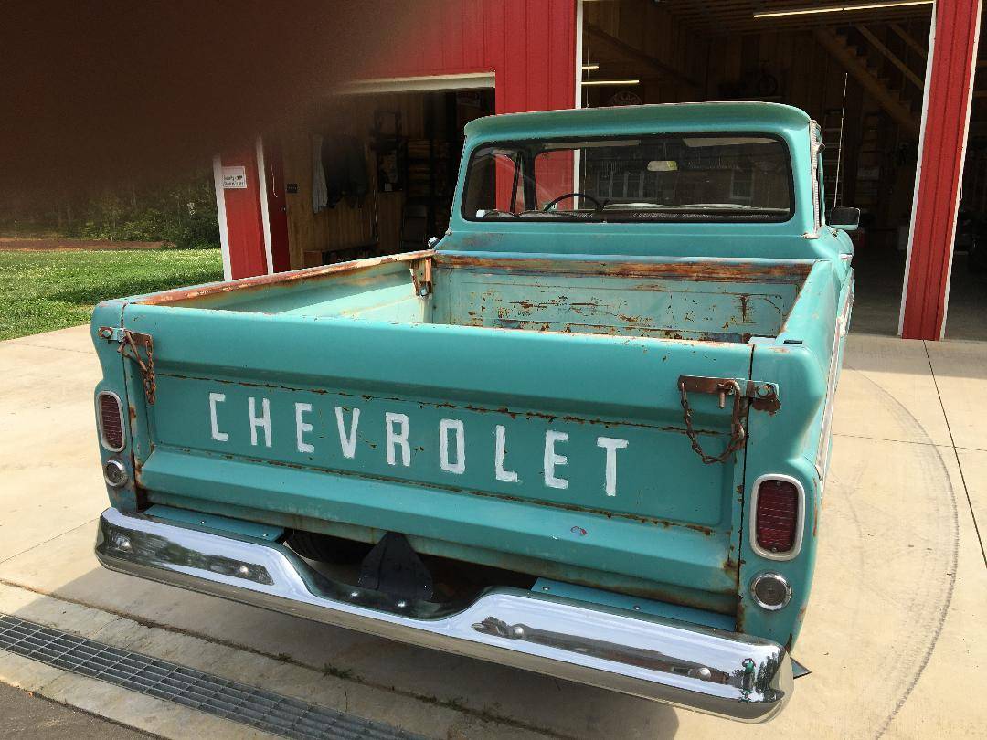 Chevrolet-C10-1966-green-3