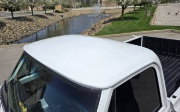 Chevrolet-C10-1968-white-12