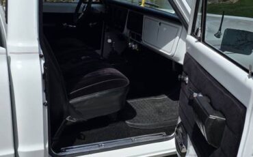 Chevrolet-C10-1968-white-16