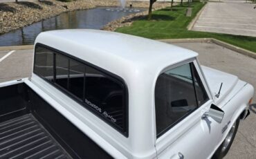Chevrolet-C10-1968-white-18