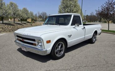 Chevrolet-C10-1968-white-23