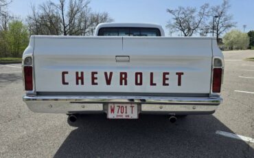 Chevrolet-C10-1968-white-4