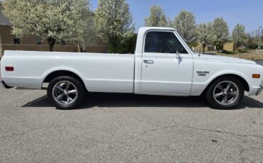Chevrolet-C10-1968-white-7