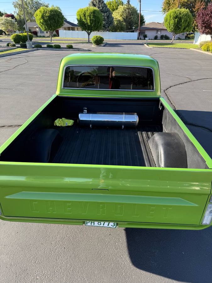Chevrolet-C10-1969-green-7