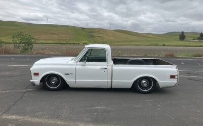 Chevrolet C10  1971 white