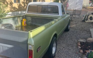 Chevrolet-C10-1972-green-12